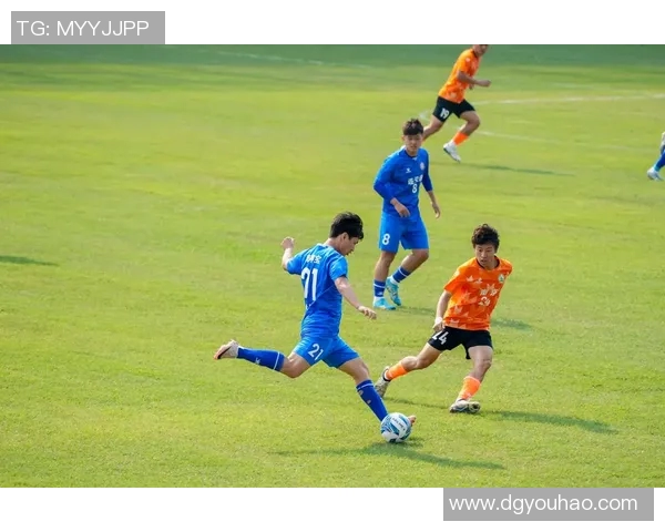 力帆与上港精彩对决集锦回顾展现足球魅力与激情瞬间 力帆与上港精彩对决集锦回顾展现足球魅力与激情瞬间