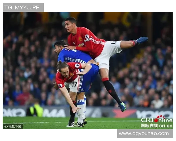 坎特:从球场巨星到社会活动家的多重身份与影响力探讨 坎特:从球场巨星到社会活动家的多重身份与影响力探讨