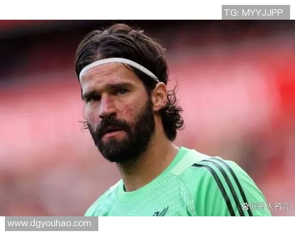 库尔图瓦的传奇之路：从青涩少年到世界顶级门将的成长故事