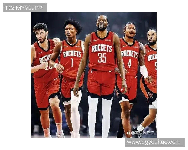 火箭队与尼克斯中央的激烈对决展现篮球魅力与团队精神的巅峰较量 火箭队与尼克斯中央的激烈对决展现篮球魅力与团队精神的巅峰较量