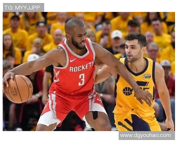 火箭队与爵士队激战正酣最终比分12比7精彩瞬间回顾与分析