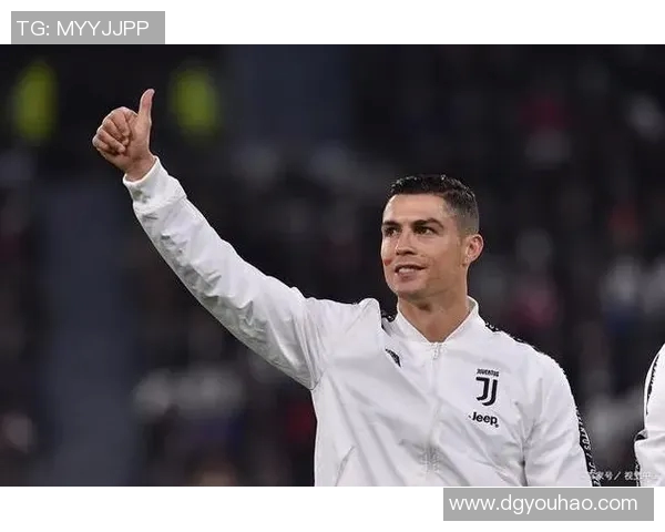 马尔基尼奥斯的足球之路与他在场上的领导魅力分析 马尔基尼奥斯的足球之路与他在场上的领导魅力分析