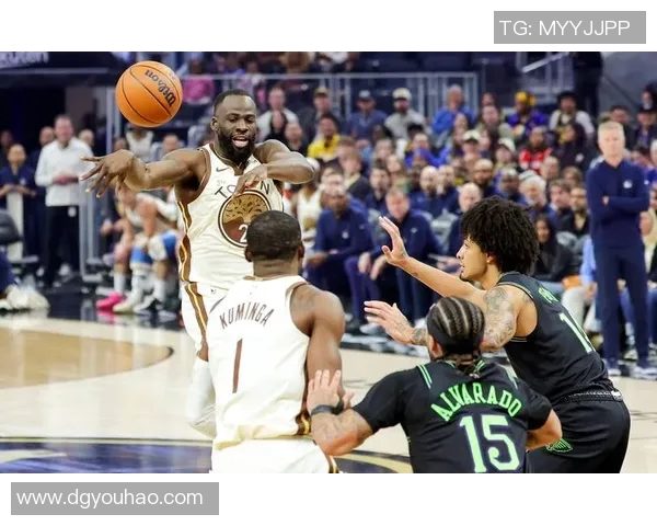 2015年10月29日NBA勇士队对阵鹈鹕队精彩回顾与赛后分析