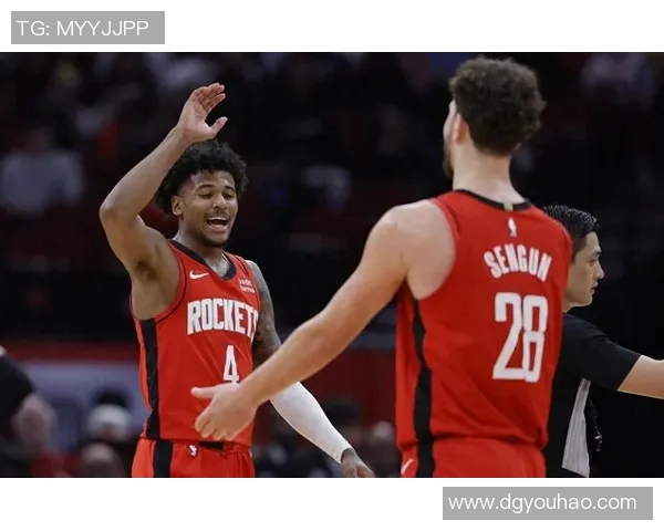 76人对决火箭精彩回顾5月3日比赛亮点与数据分析 76人对决火箭精彩回顾5月3日比赛亮点与数据分析