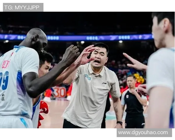 张兆旭：从篮球新星到中国男篮的中流砥柱之路探秘